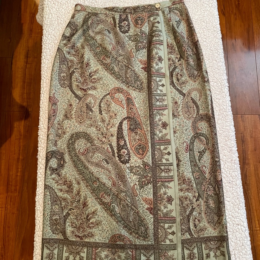 Talbots, size 8, very good condition